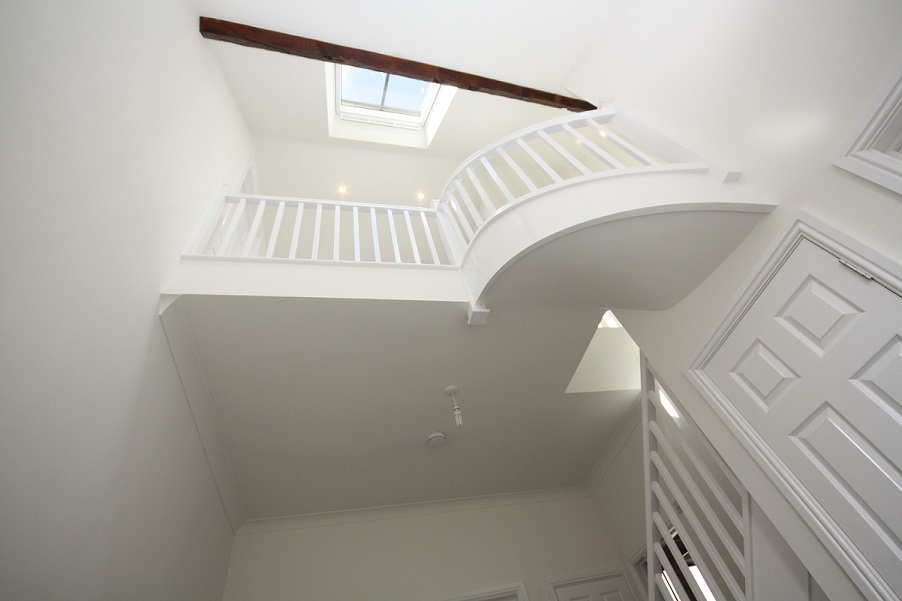 Gallery style landing design